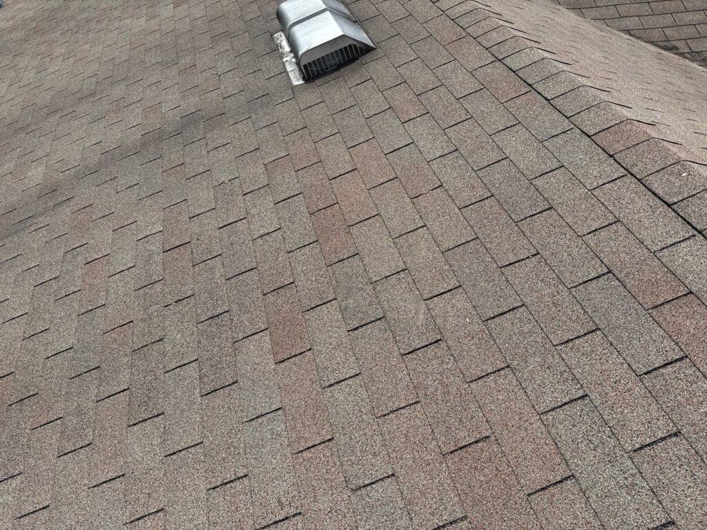 3 tab Asphalt Shingle Roof in Jacksonville, FL