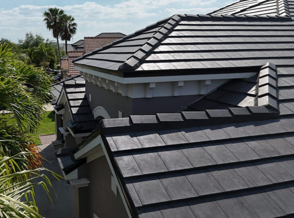 Crown Windsor Shake Concrete Tile Thunderstorm